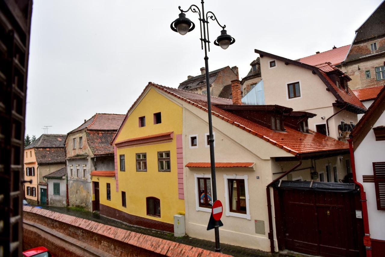 Flh - Anna'S Guest House Sibiu Eksteriør bilde